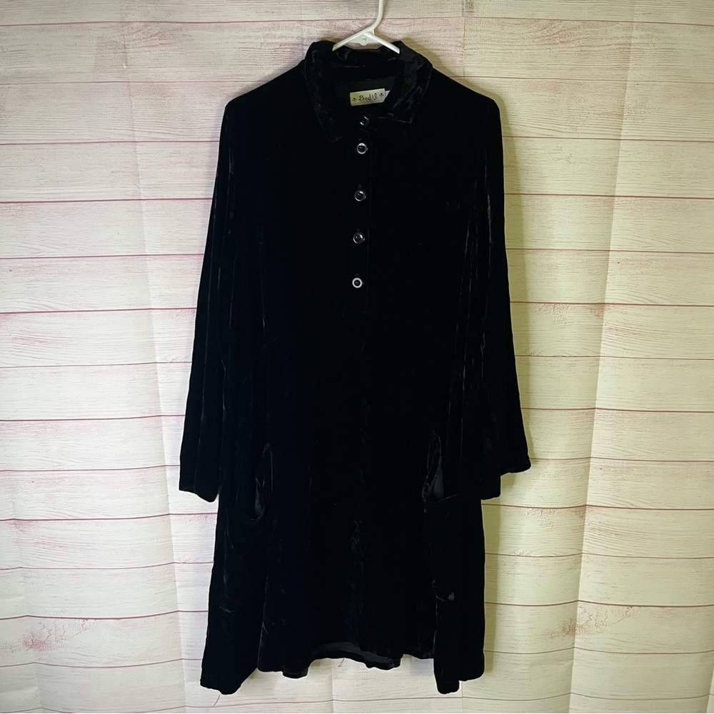 Bodil Black Silk Blend Velvet 3/4” Button Slouch Pocket Dress‎ Size Medium